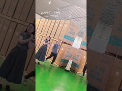 고객 들 이 우리 공장 을 방문 하였다